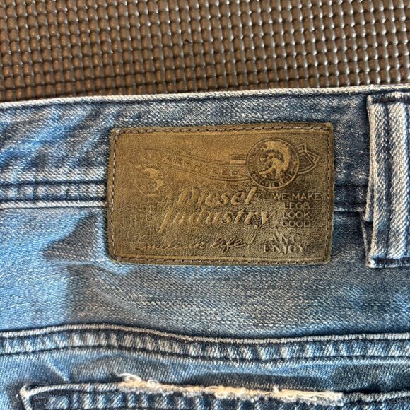 Diesel Safado 008MX Slim Straight Jeans (W30 L30) - Made in Italy - Picture 9 of 9